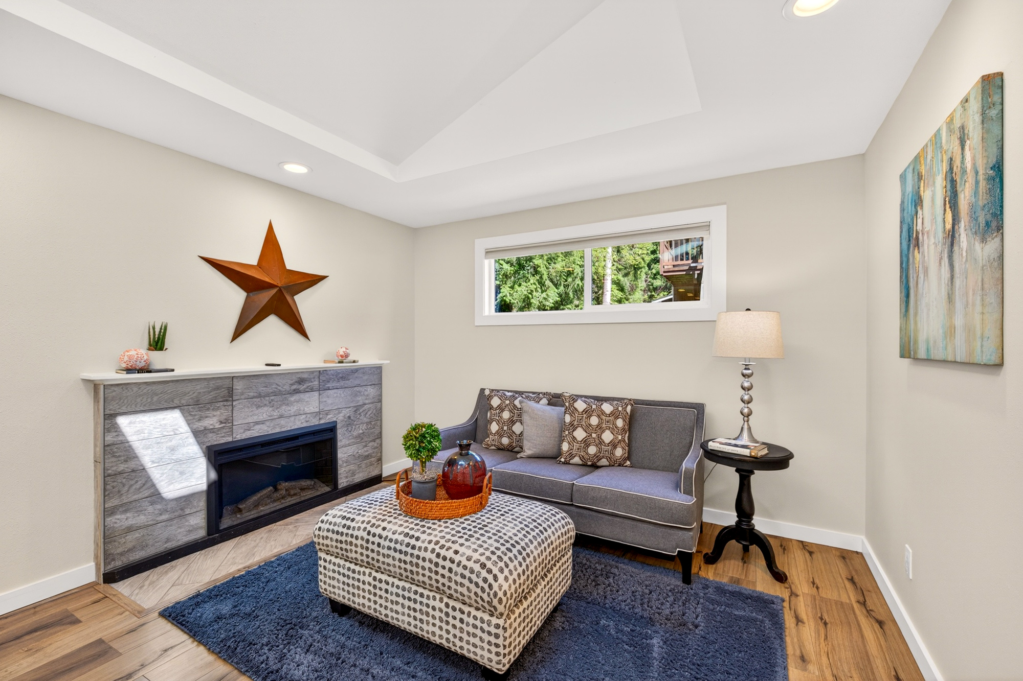 Updated Kirkland Rambler: 3 Beds, 1.75 Baths, Lake Washington Schools