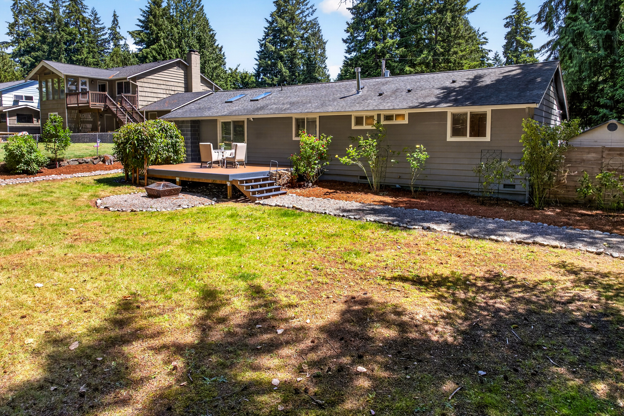 Updated Kirkland Rambler: 3 Beds, 1.75 Baths, Lake Washington Schools