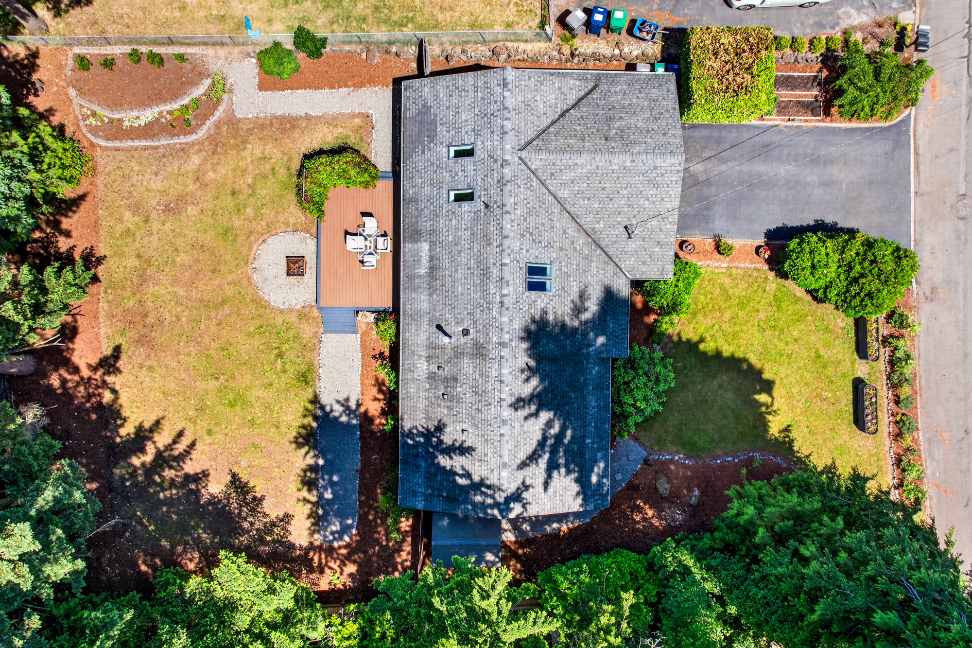 Updated Kirkland Rambler: 3 Beds, 1.75 Baths, Lake Washington Schools
