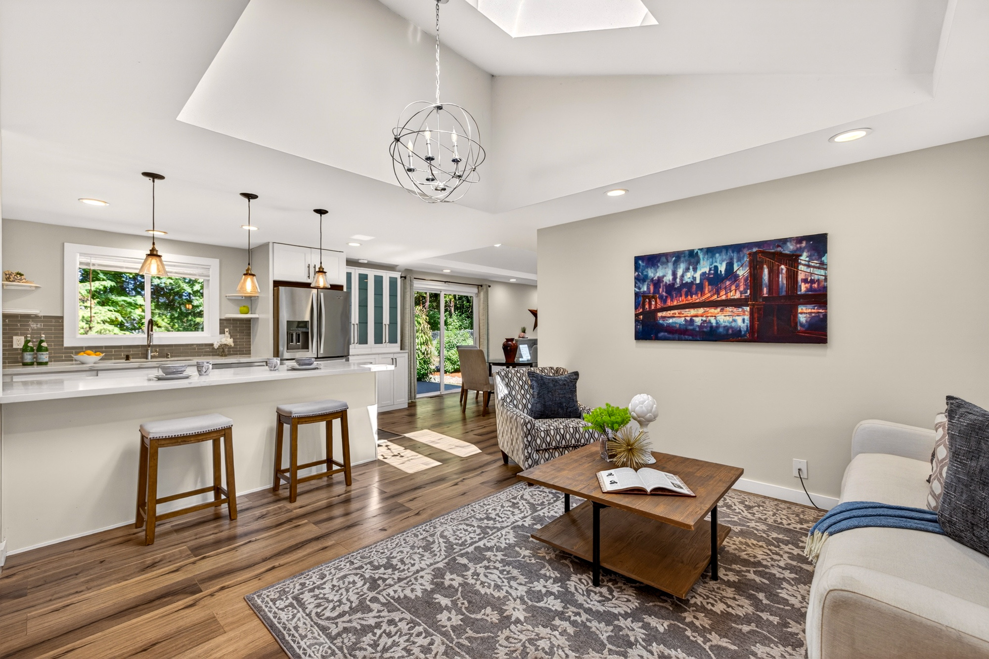 Updated Kirkland Rambler: 3 Beds, 1.75 Baths, Lake Washington Schools