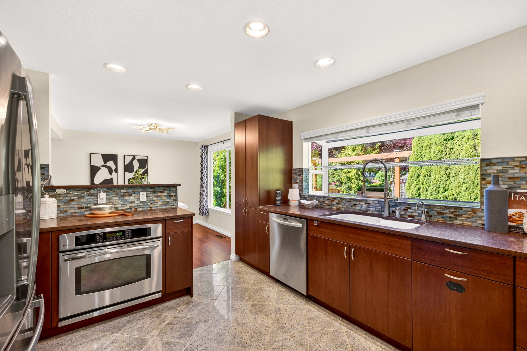 PENDING! Fully Updated 3 Bedroom Two Story Redmond Home with Modern Finishes & Sunny West-Facing Backyard
