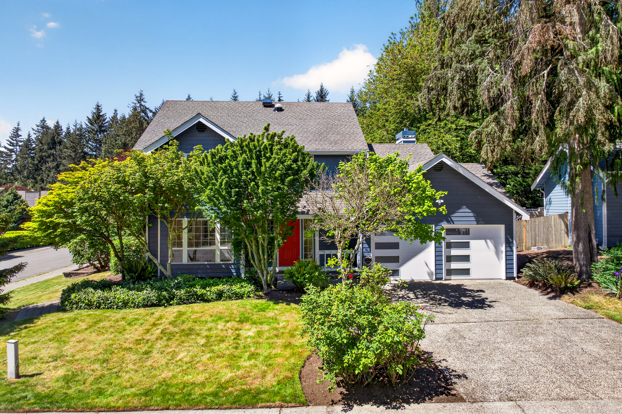 PENDING! Fully Updated 3 Bedroom Two Story Redmond Home with Modern Finishes & Sunny West-Facing Backyard