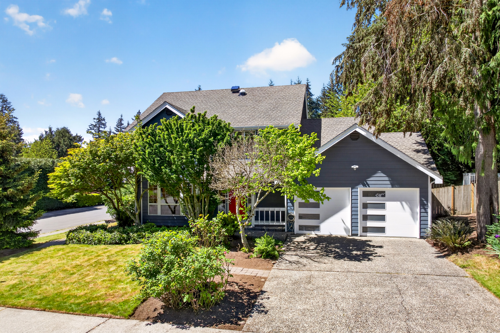 PENDING! Fully Updated 3 Bedroom Two Story Redmond Home with Modern Finishes & Sunny West-Facing Backyard