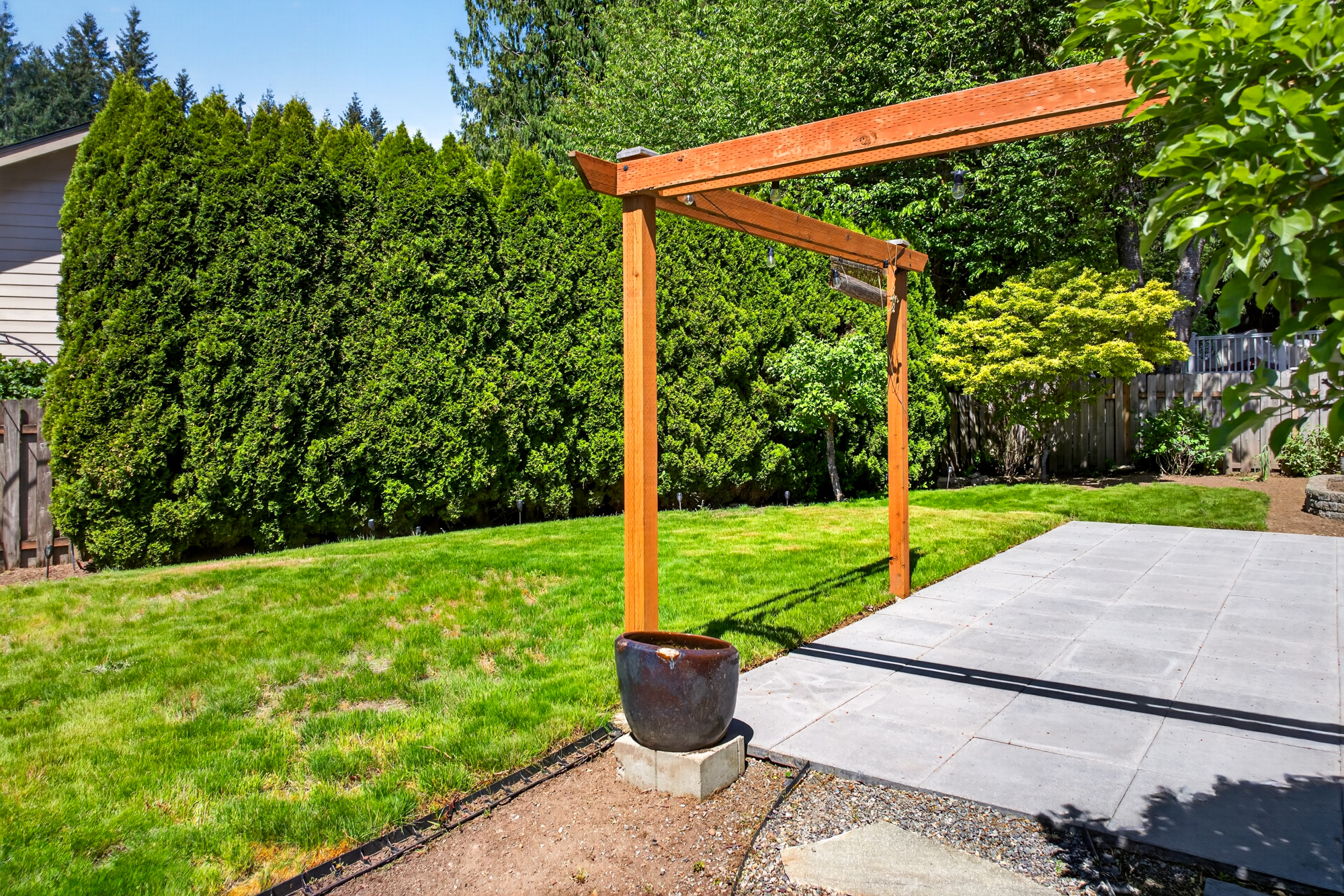 PENDING! Fully Updated 3 Bedroom Two Story Redmond Home with Modern Finishes & Sunny West-Facing Backyard