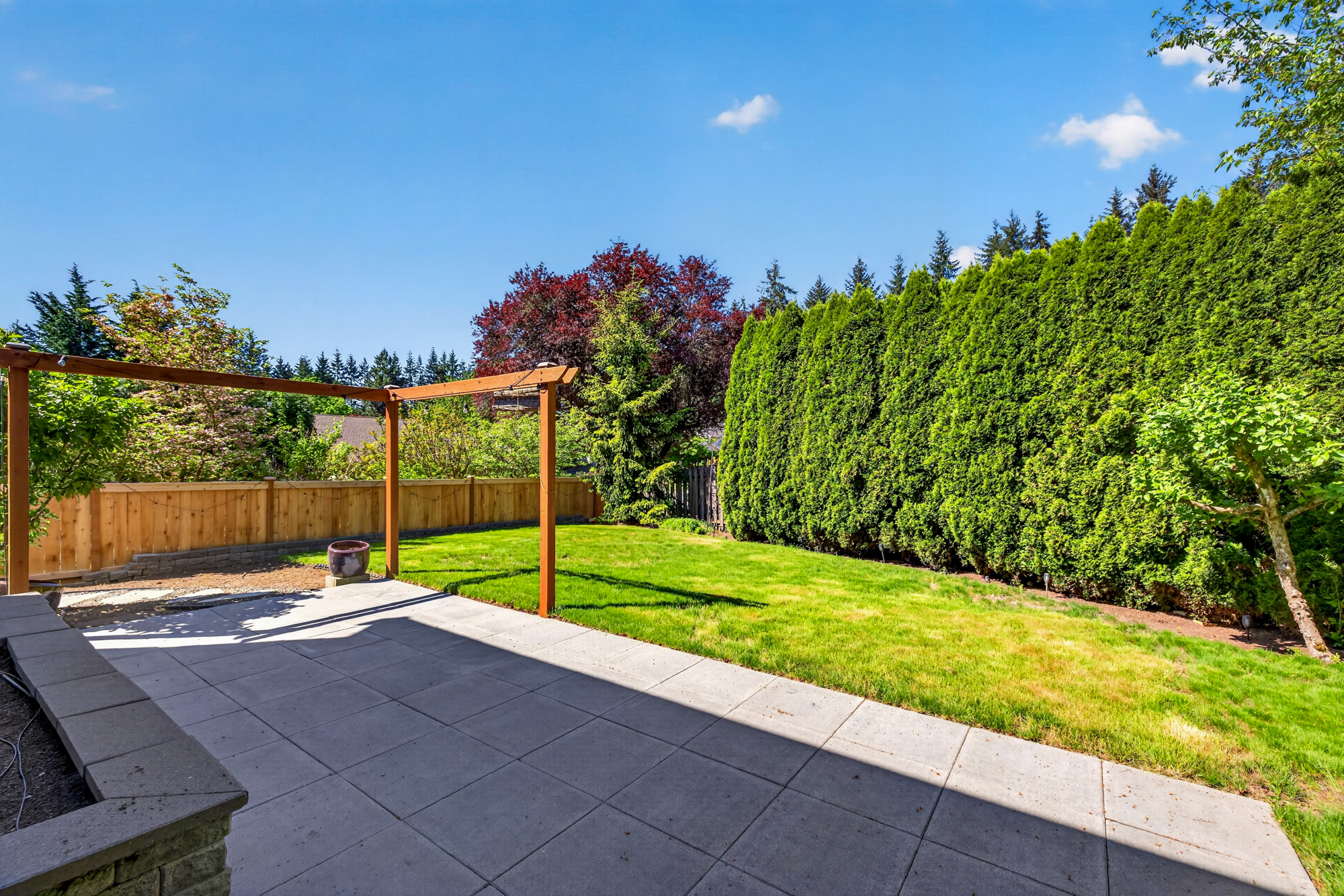 PENDING! Fully Updated 3 Bedroom Two Story Redmond Home with Modern Finishes & Sunny West-Facing Backyard