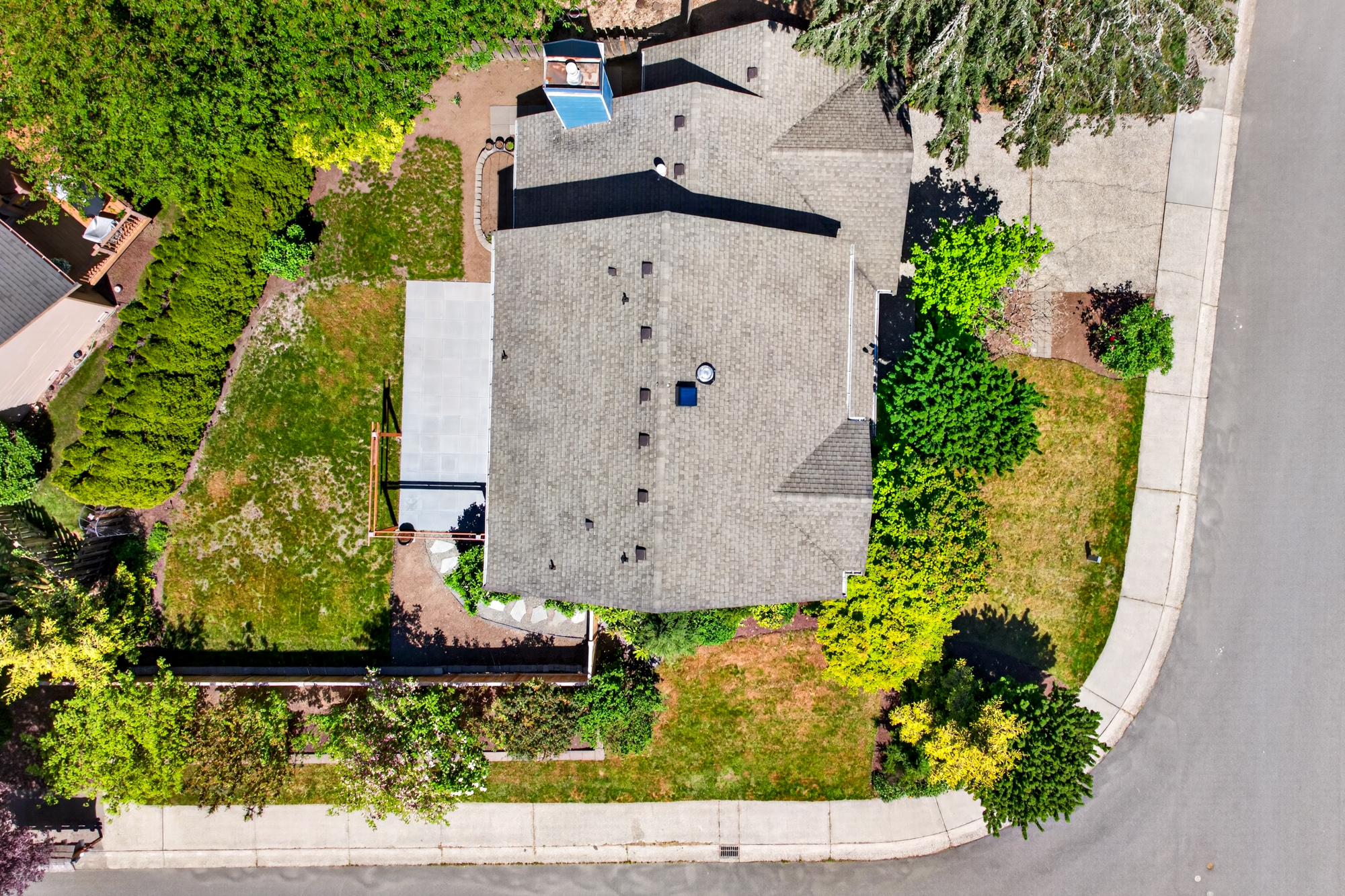 PENDING! Fully Updated 3 Bedroom Two Story Redmond Home with Modern Finishes & Sunny West-Facing Backyard