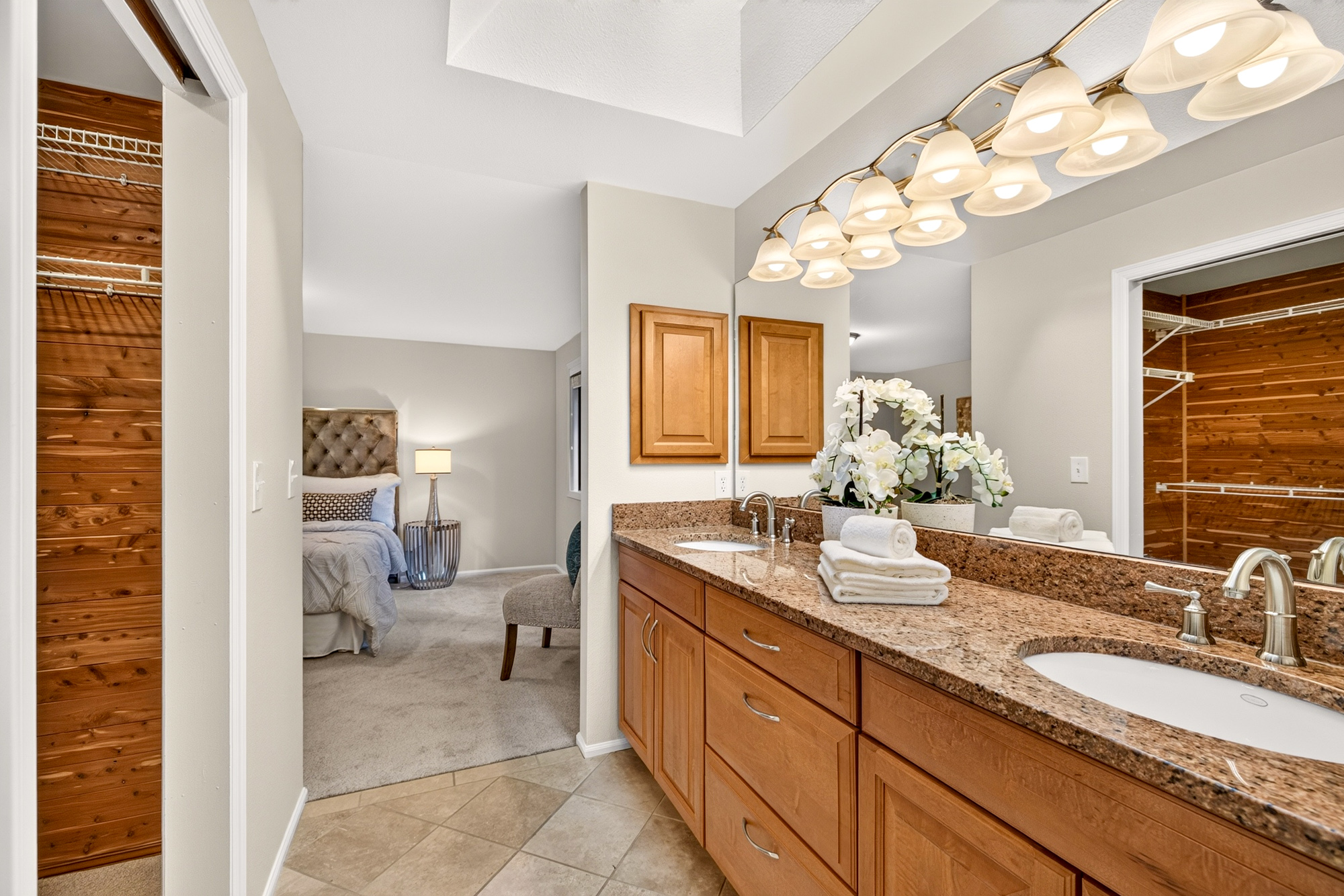 Redmond Two Story, Fully Refreshed Inside and Out with Private Evergreen Backyard