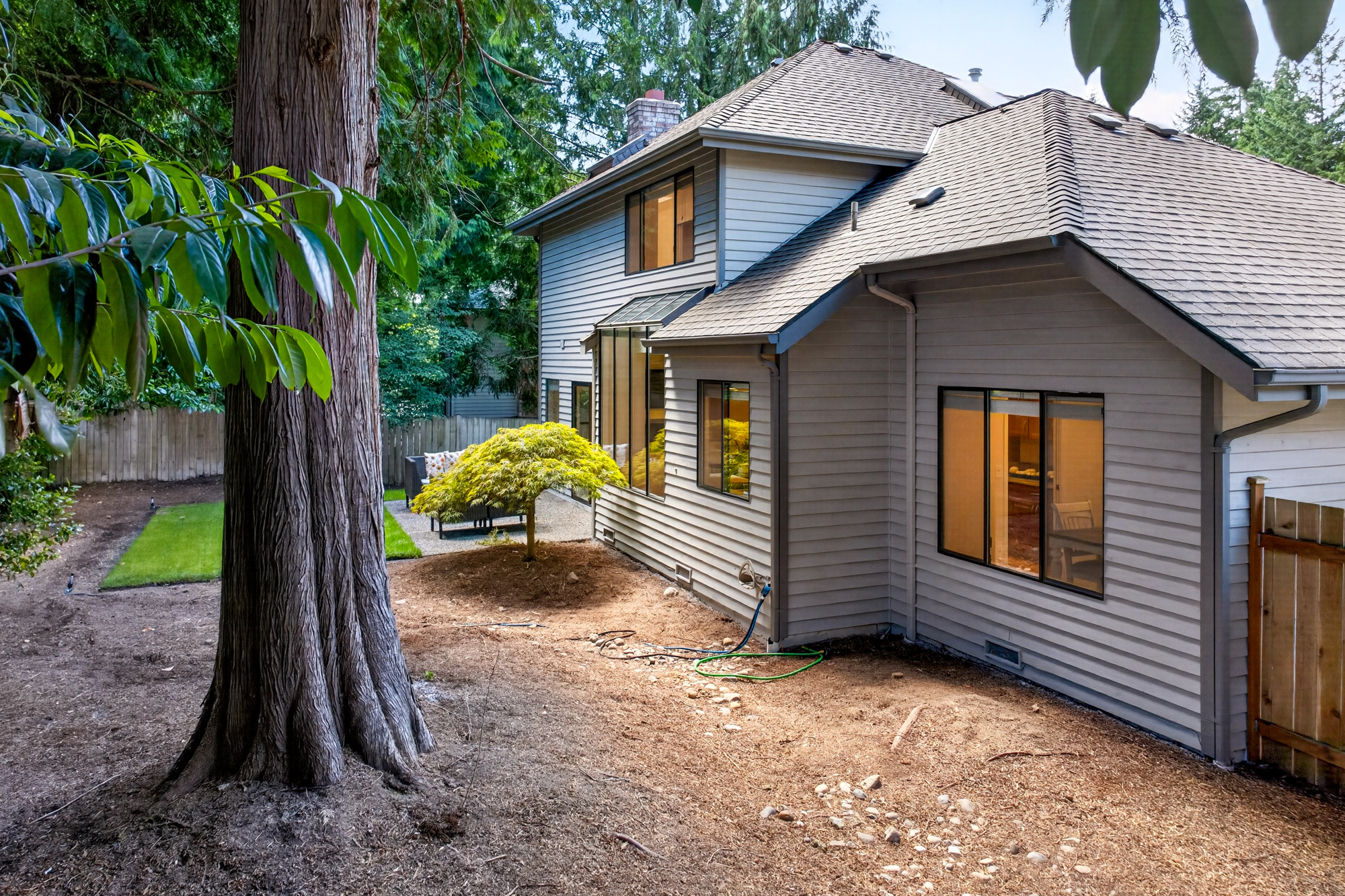 Redmond Two Story, Fully Refreshed Inside and Out with Private Evergreen Backyard