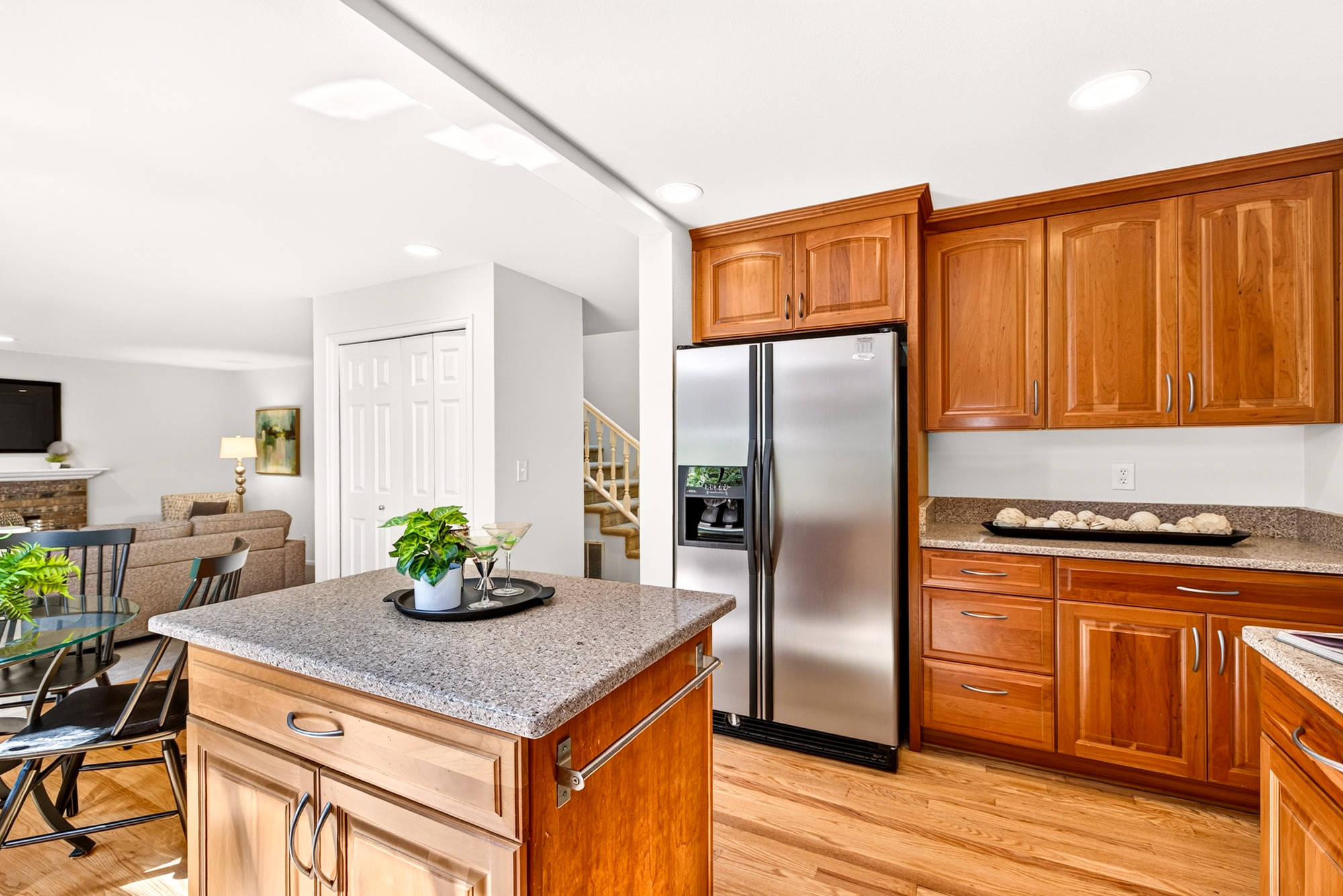 Redmond Two Story, Fully Refreshed Inside and Out with Private Evergreen Backyard