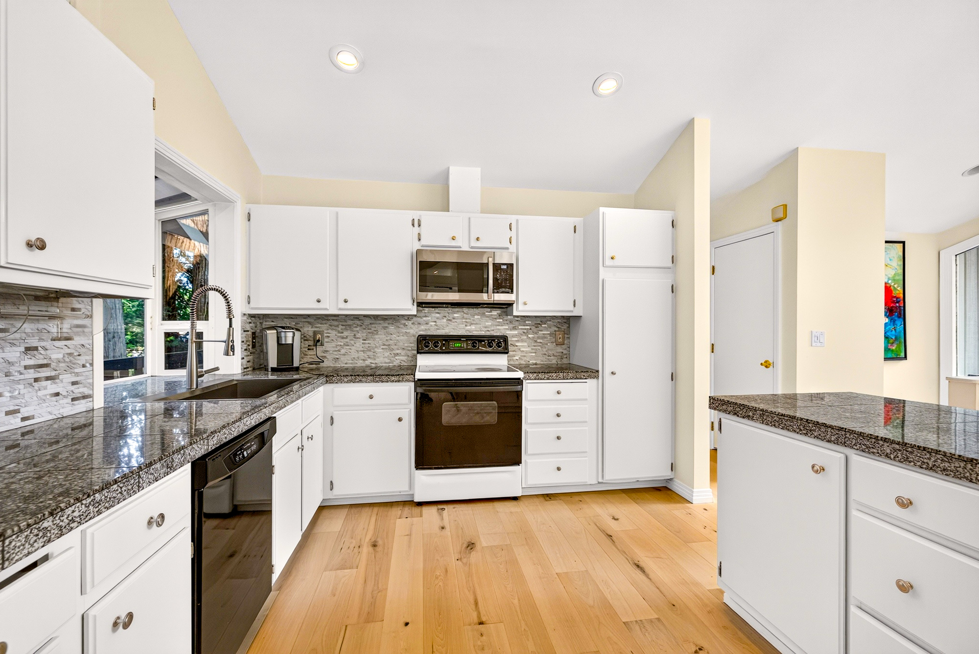 Updated 3 Bedroom Plus Office/Den with MIL Space on 0.84 Private Acres in Woodinville