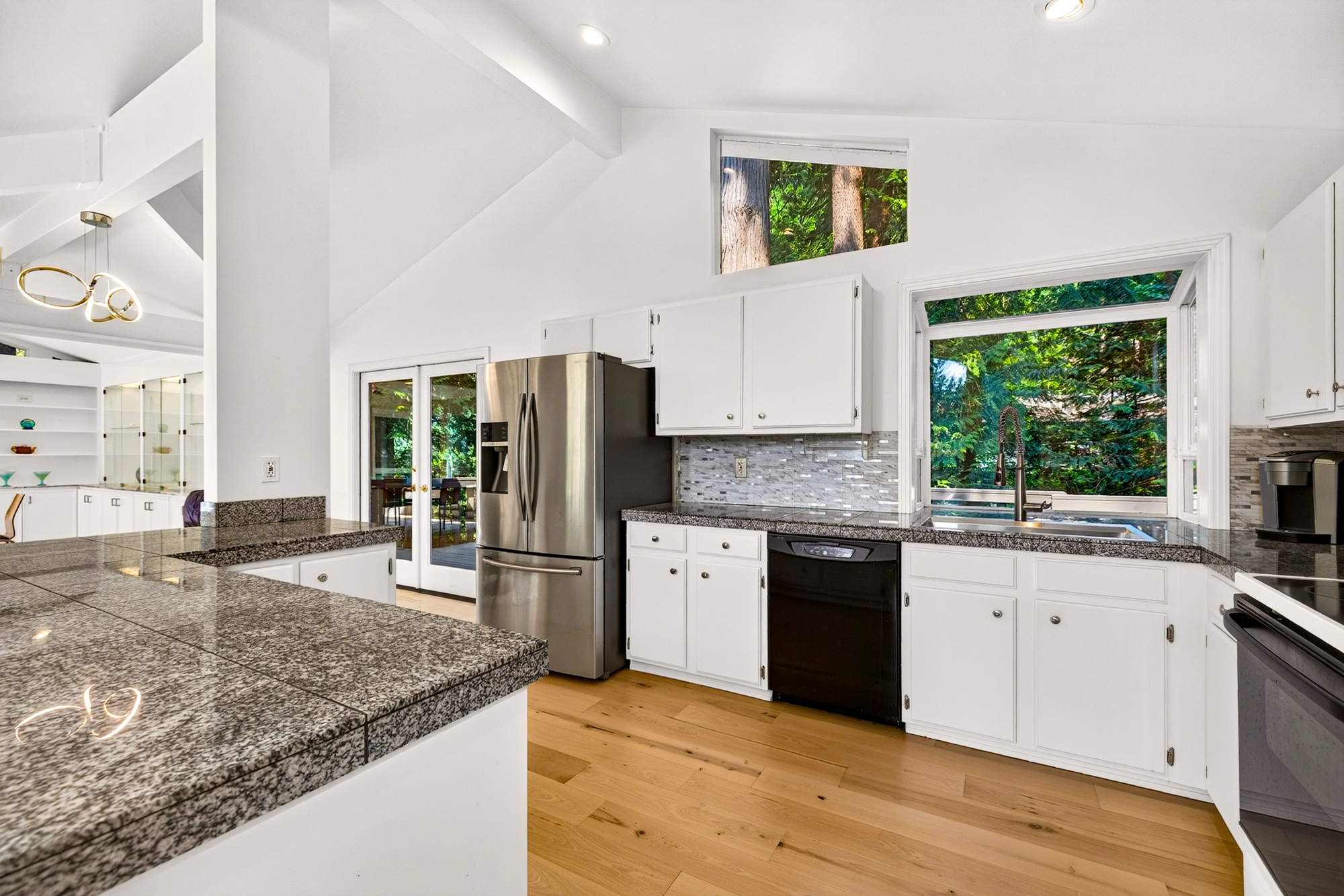 Updated 3 Bedroom Plus Office/Den with MIL Space on 0.84 Private Acres in Woodinville