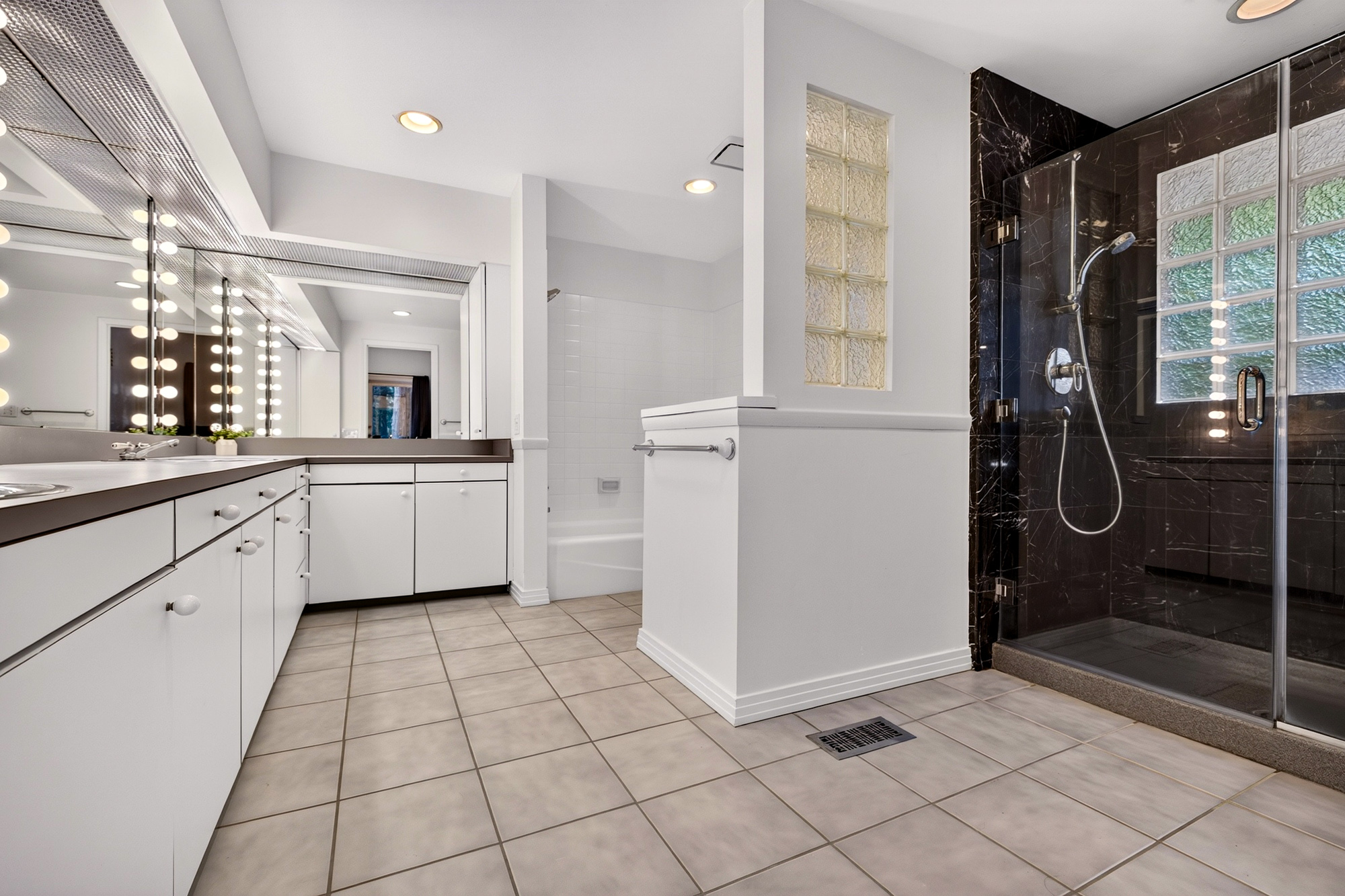 Updated 3 Bedroom Plus Office/Den with MIL Space on 0.84 Private Acres in Woodinville
