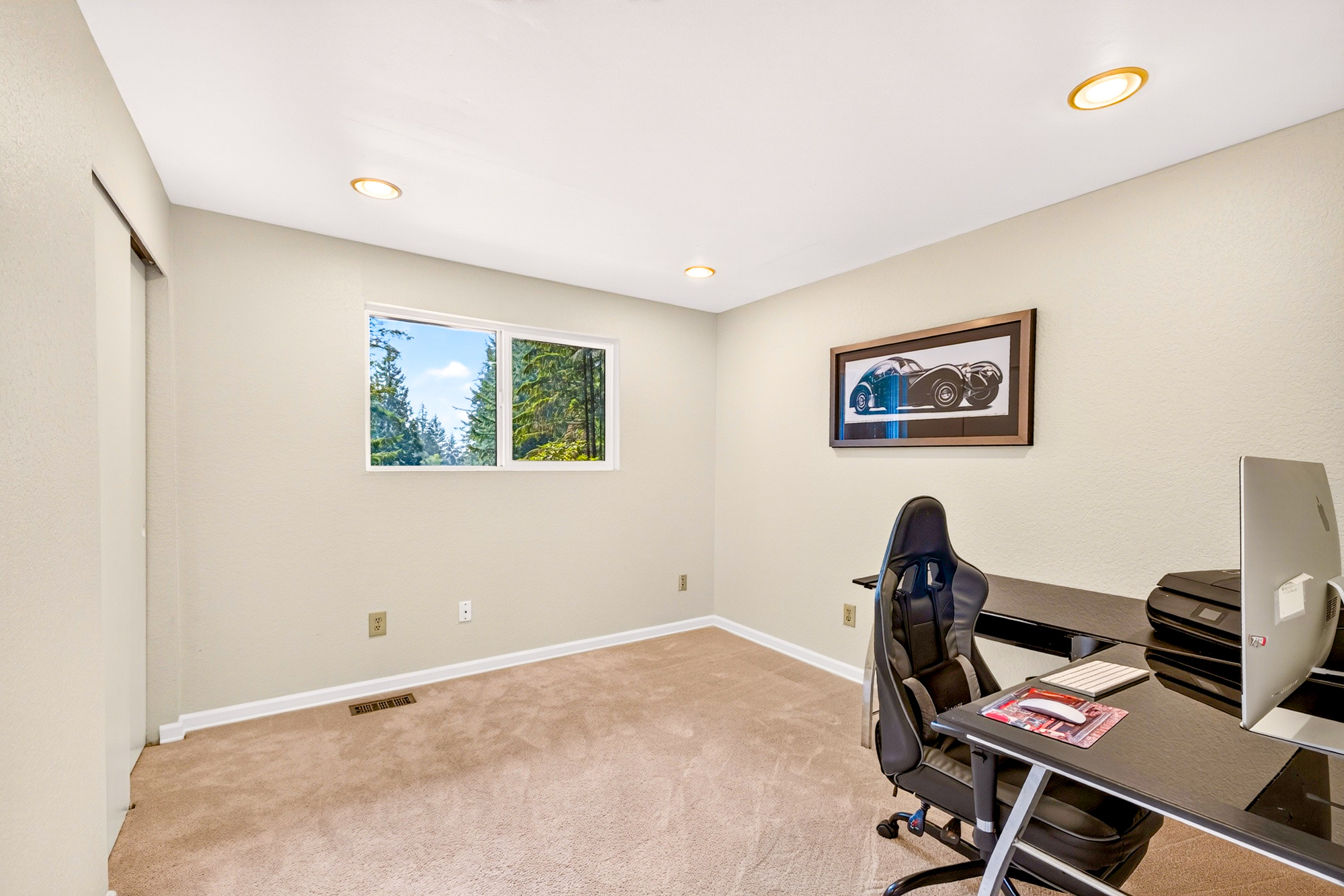 Updated 3 Bedroom Plus Office/Den with MIL Space on 0.84 Private Acres in Woodinville