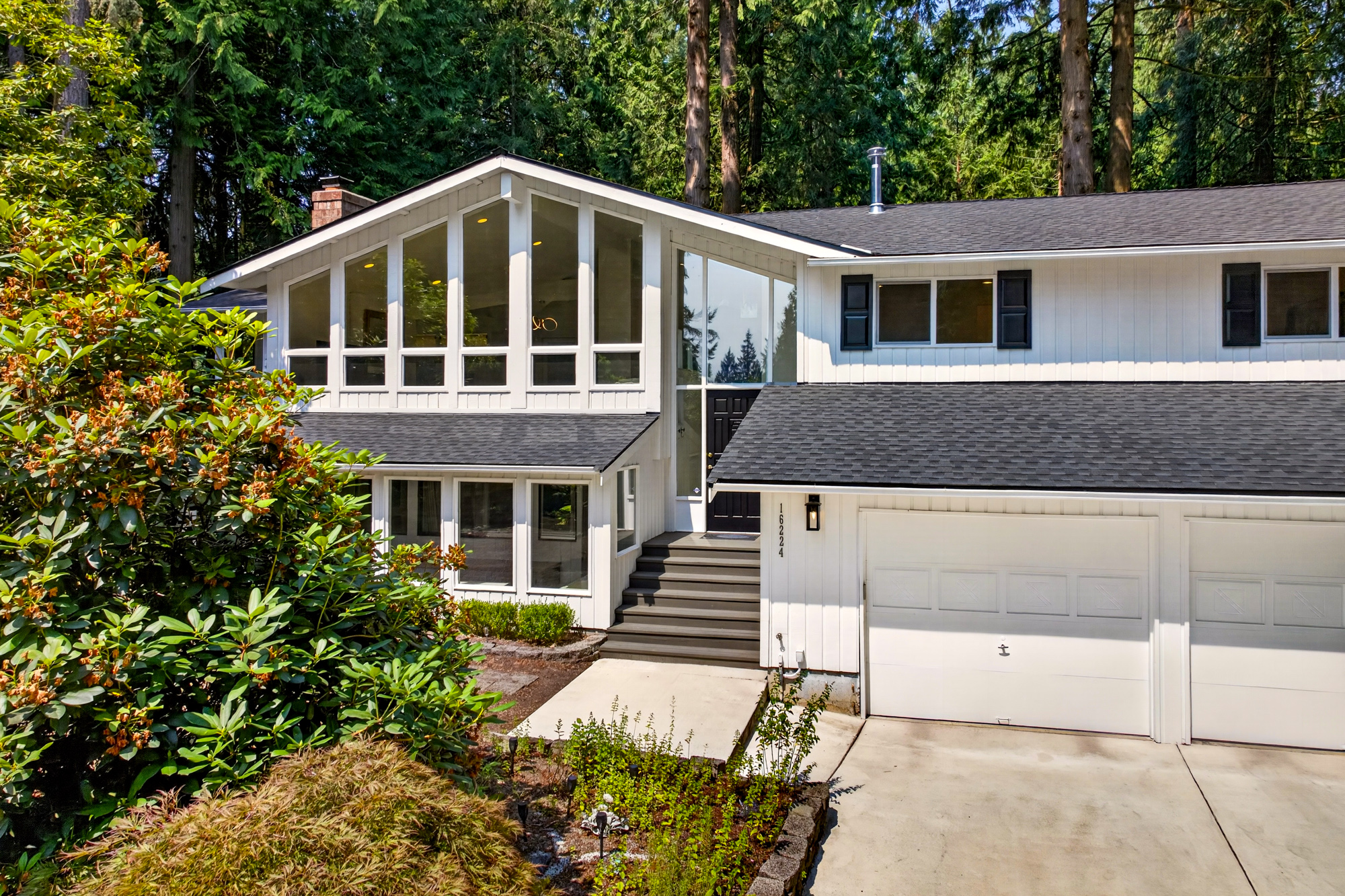 Updated 3 Bedroom Plus Office/Den with MIL Space on 0.84 Private Acres in Woodinville