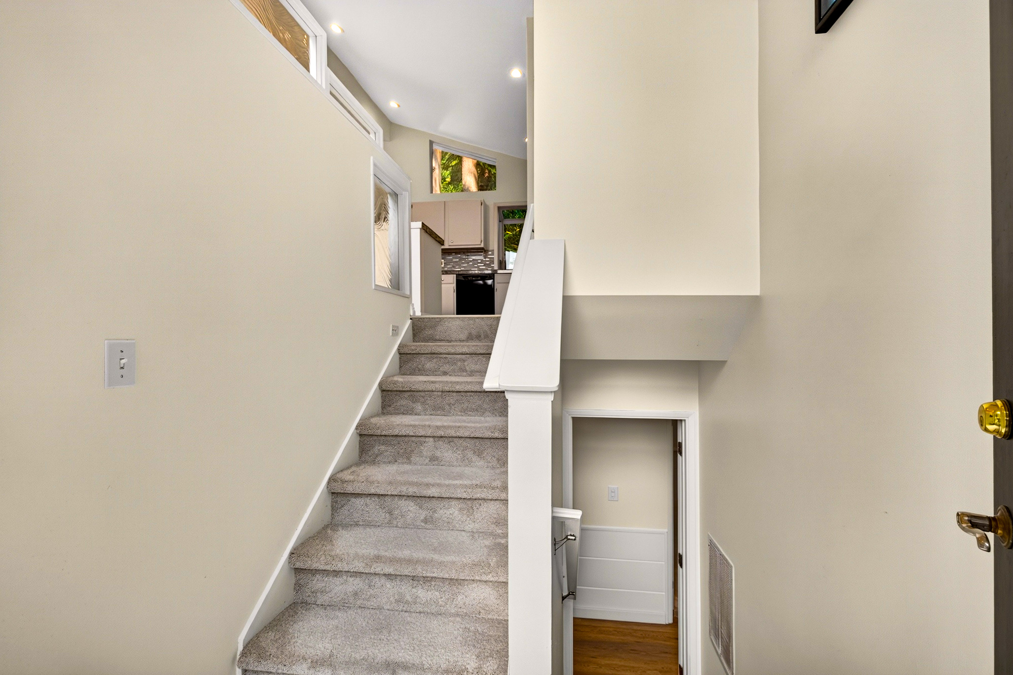 Updated 3 Bedroom Plus Office/Den with MIL Space on 0.84 Private Acres in Woodinville