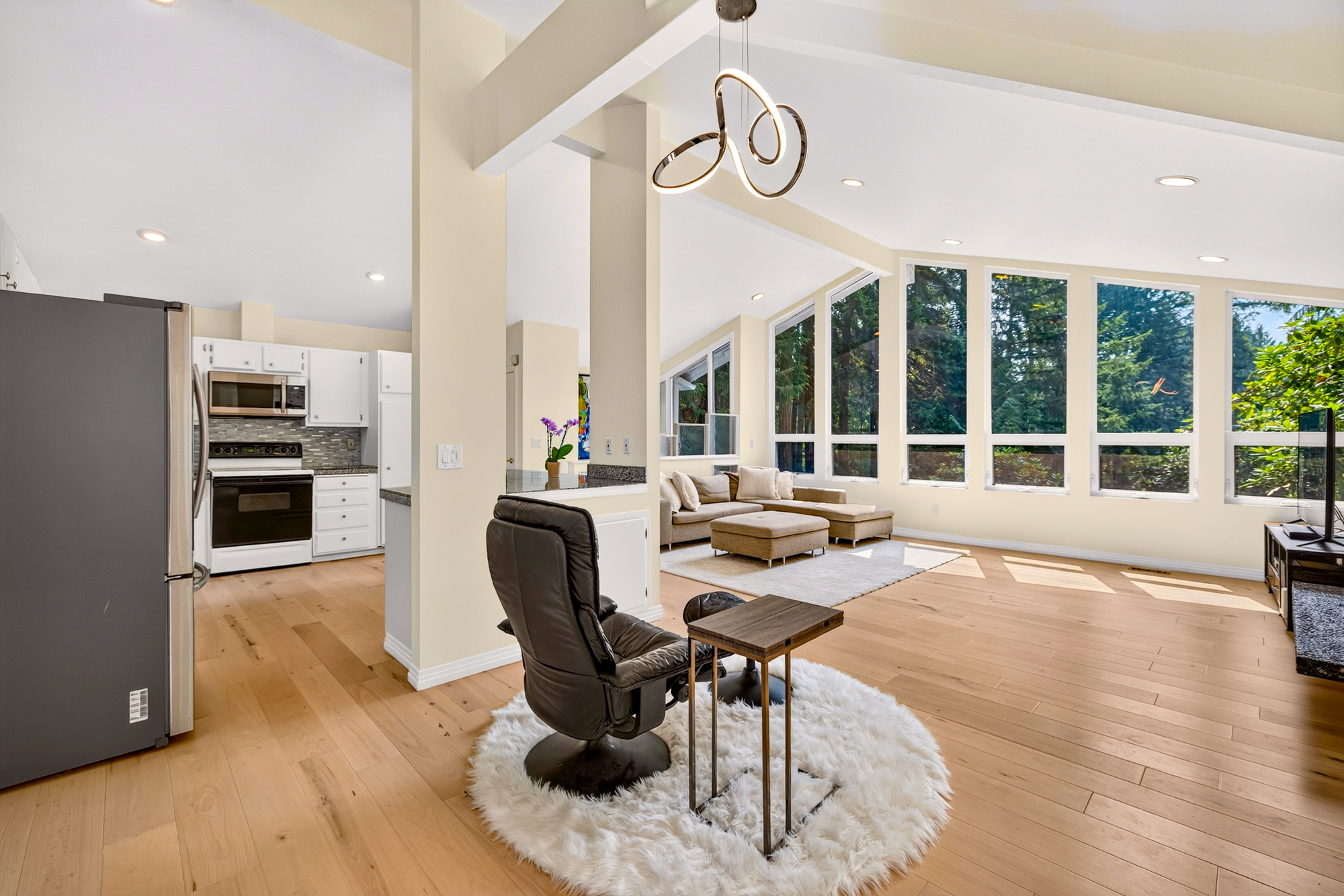 Updated 3 Bedroom Plus Office/Den with MIL Space on 0.84 Private Acres in Woodinville