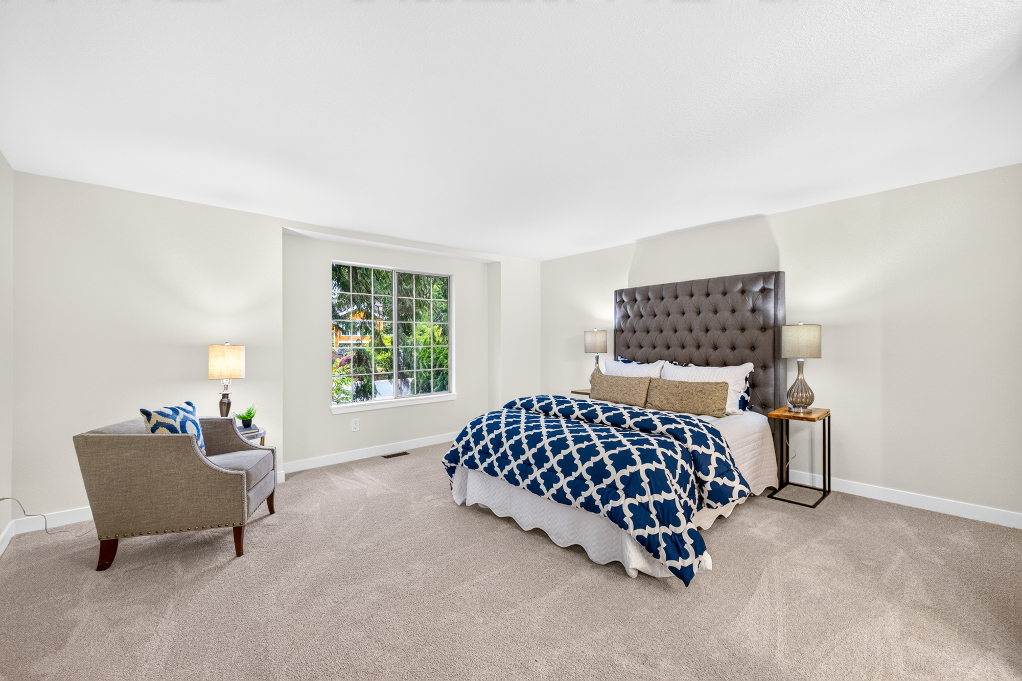 Just Listed on English Hill in Redmond: Fully Remodeled Redmond Two Story