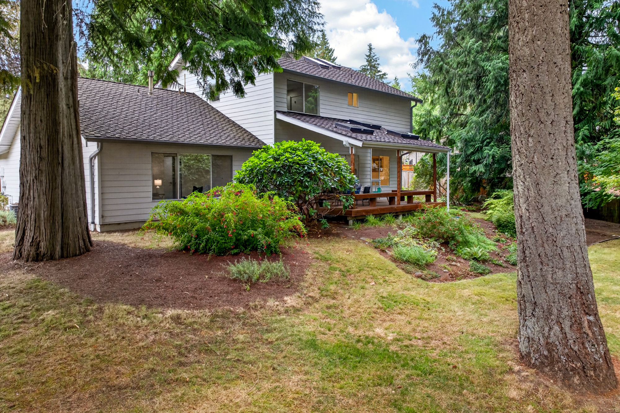 Just Listed on English Hill in Redmond: Fully Remodeled Redmond Two Story