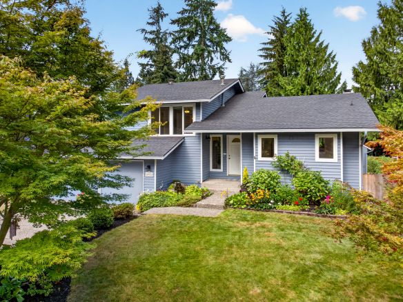 Spacious Tri-Level Home with a Gardener’s Dream Yard on a Quiet Cul-de-Sac