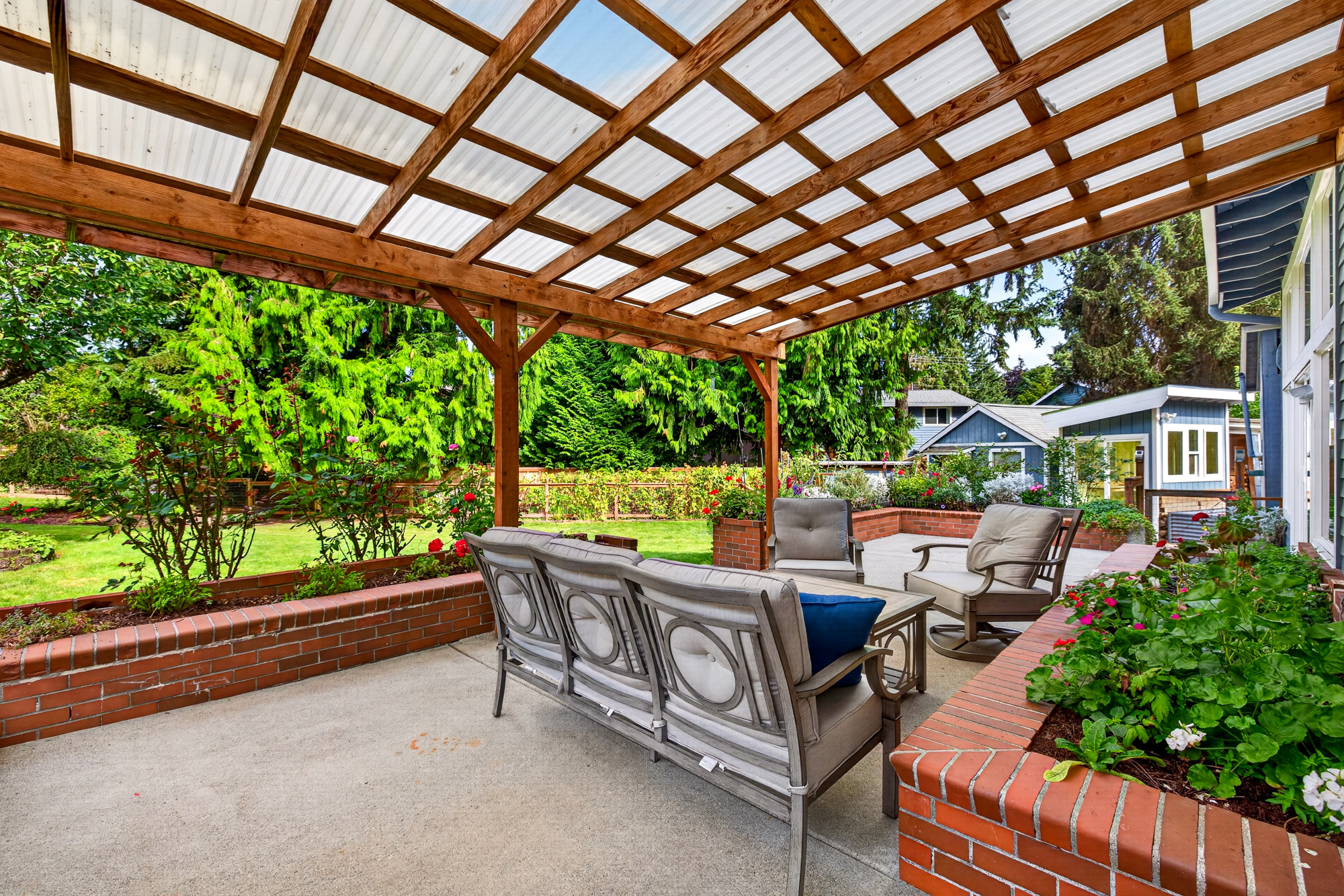 Spacious Tri-Level Home with a Gardener’s Dream Yard on a Quiet Cul-de-Sac