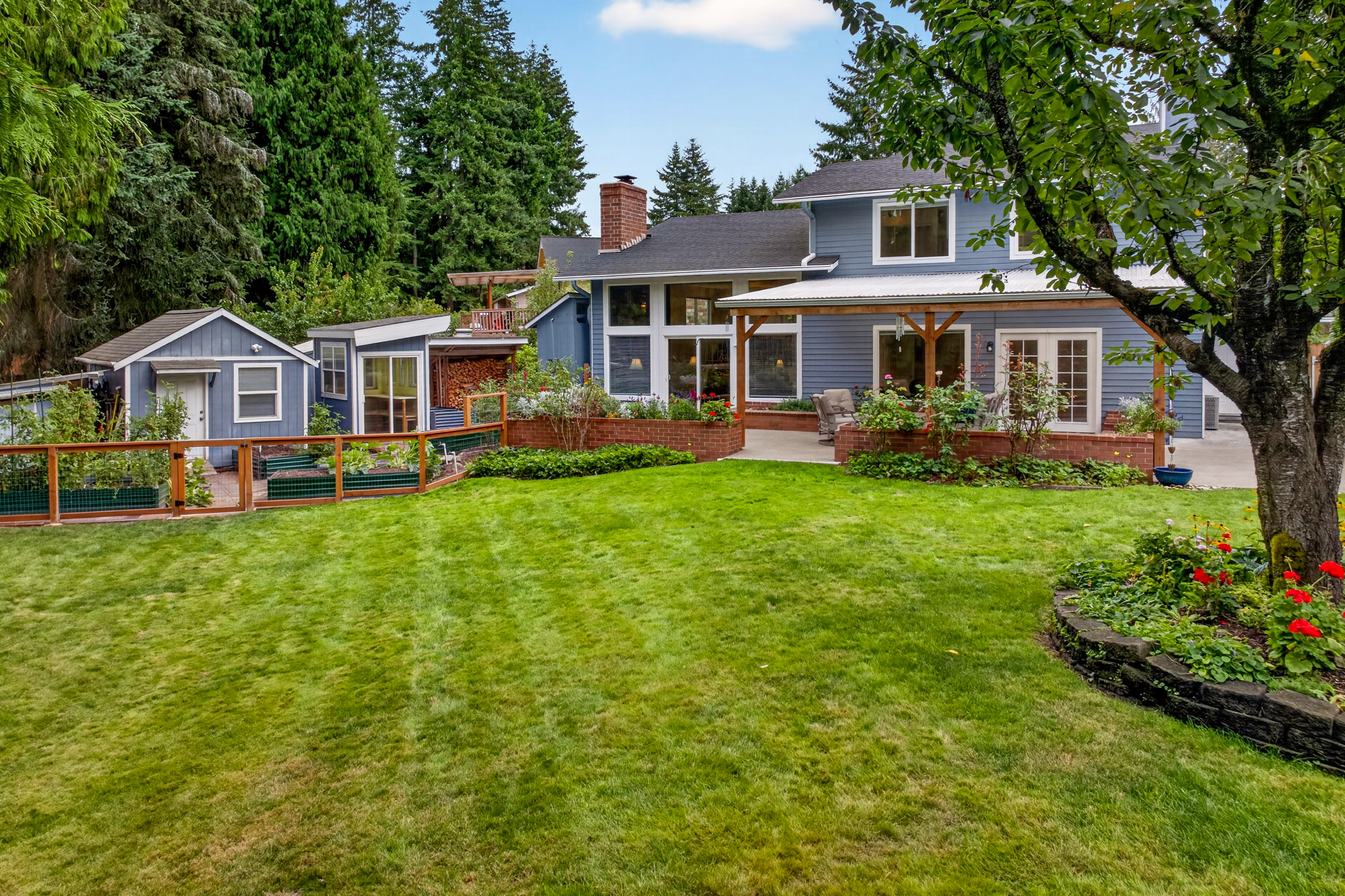 Spacious Tri-Level Home with a Gardener’s Dream Yard on a Quiet Cul-de-Sac