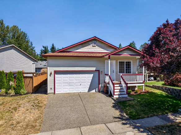 Move-In Ready in Lynnwood: New Furnace, New Water Heater, Newer Roof