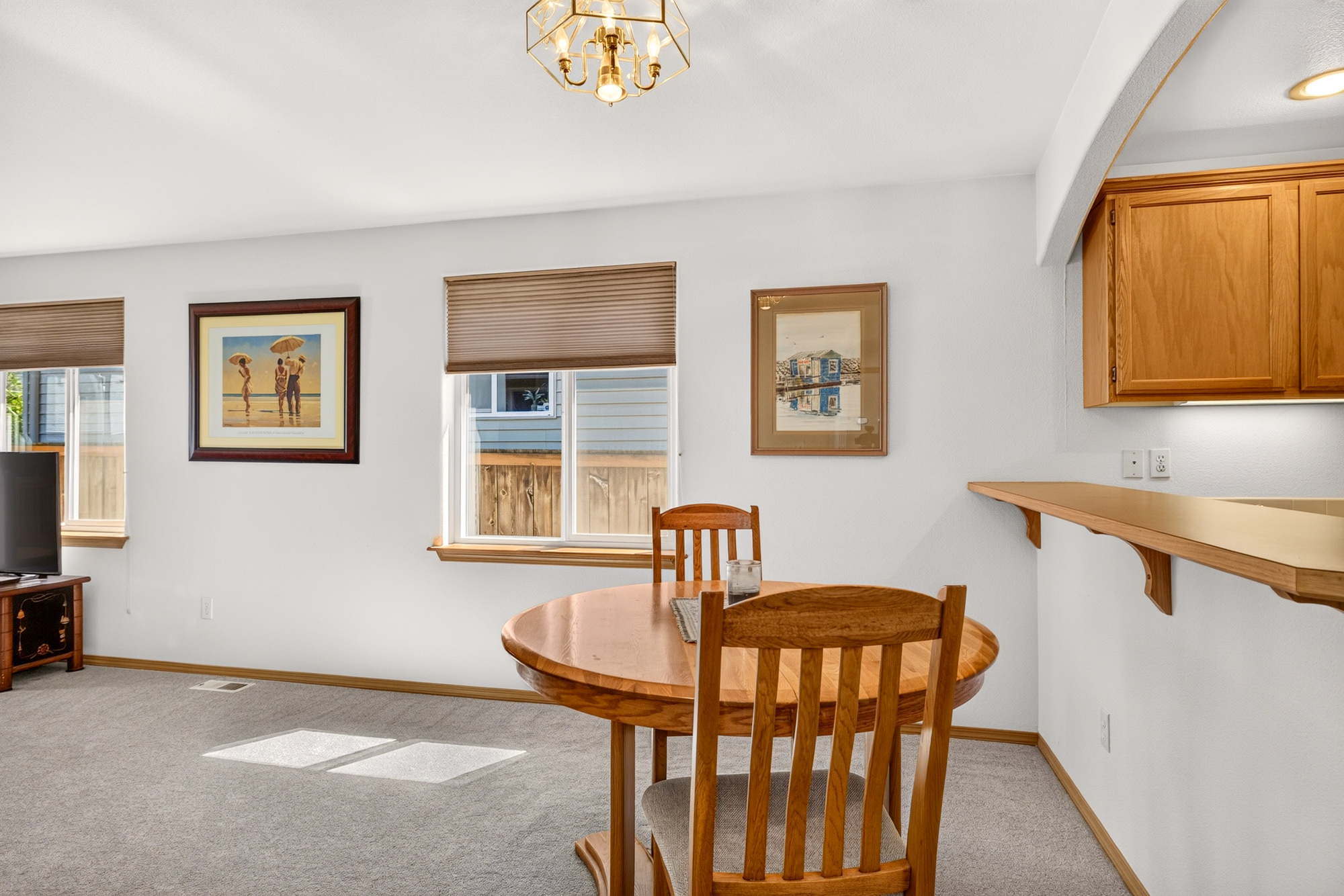 Move-In Ready in Lynnwood: New Furnace, New Water Heater, Newer Roof