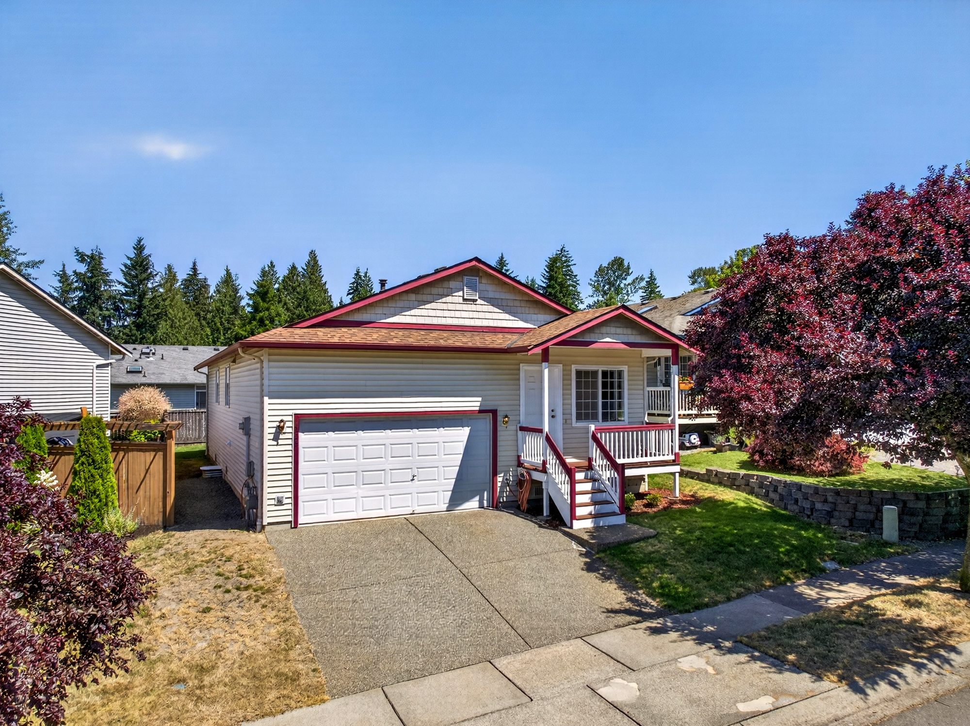 Move-In Ready in Lynnwood: New Furnace, New Water Heater, Newer Roof